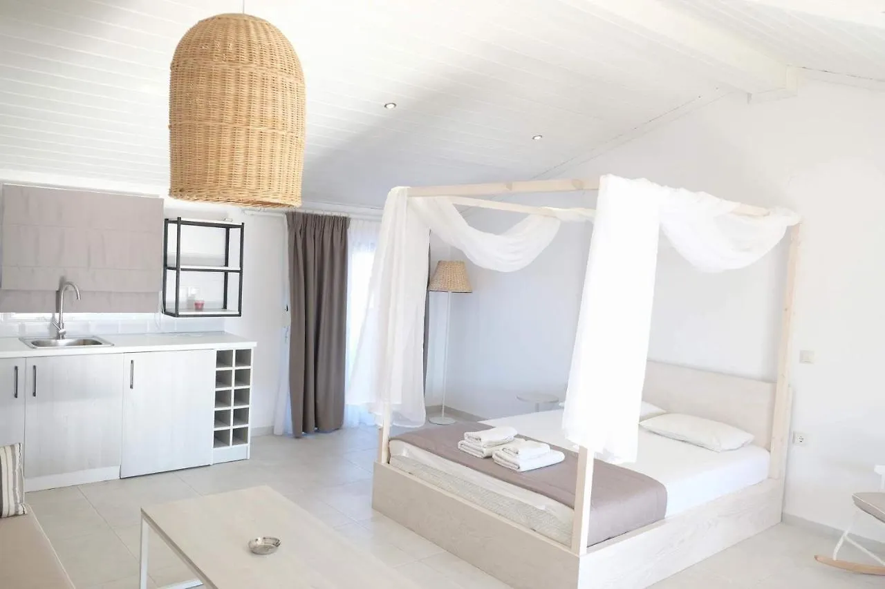 Homestay Studio Theano Kallithea